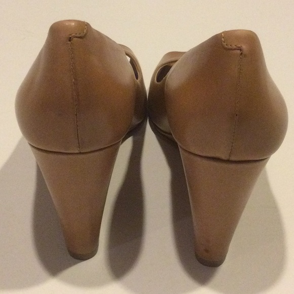 Michael Kors Leather Wedges - Picture 5 of 9